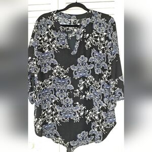 Chic Black and Blue Floral Women's Blouse! Lightweight And Breathable